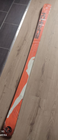 Rossignol Freestyle 81 Scratch Twintip