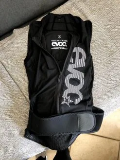 Evoc Liteshield Back Protector 5 Evoc Liteshield Back Protector -Skis alpins Soldes 3 140