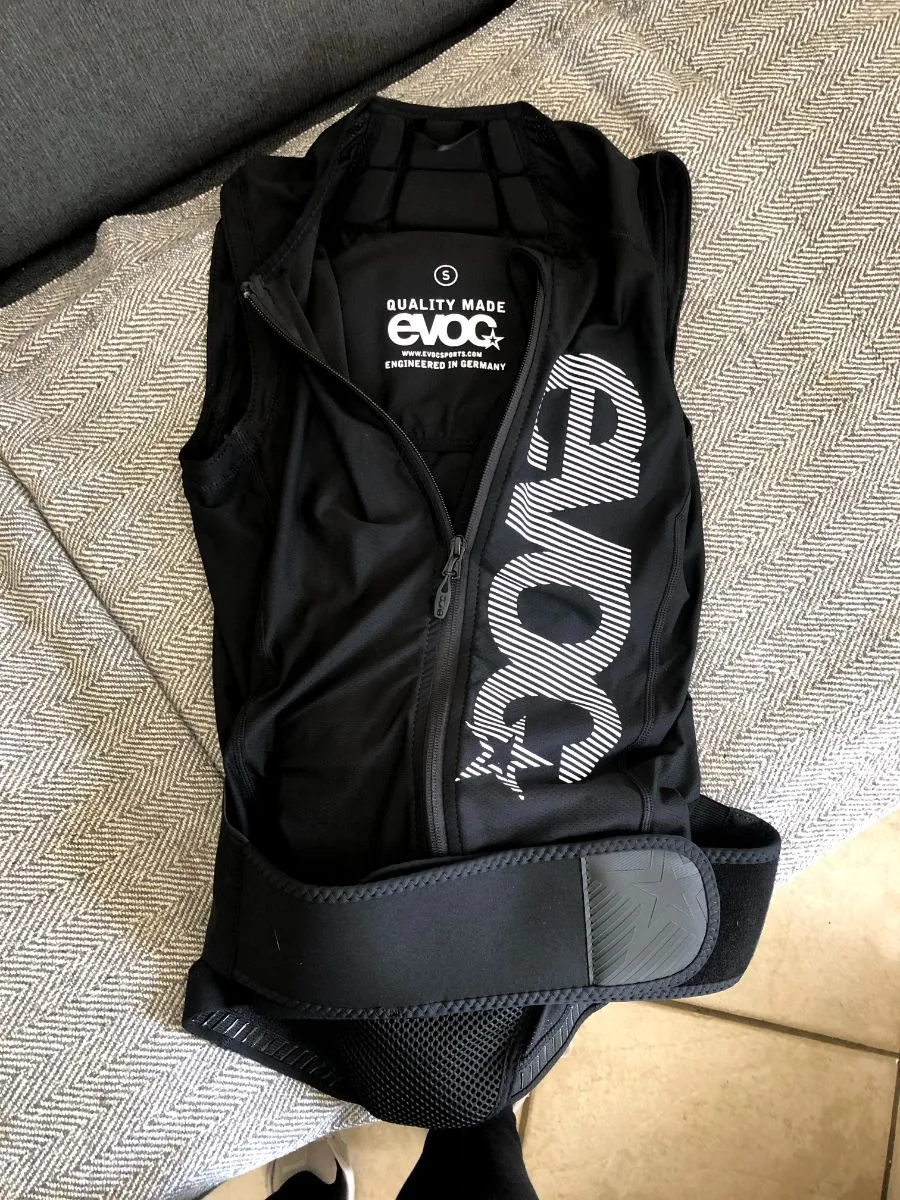 Evoc Liteshield Back Protector 3 Evoc Liteshield Back Protector – Image 3