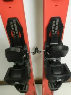 Atomic Redster Gs -Skis alpins Soldes 63cad718200384.56101213 skis alpins atomic redster gs